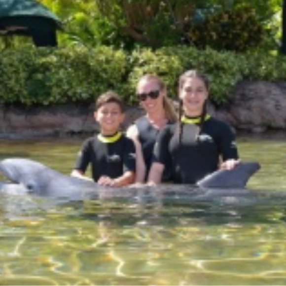 Meet your Posher, Vanessa - Picture 3 of 3